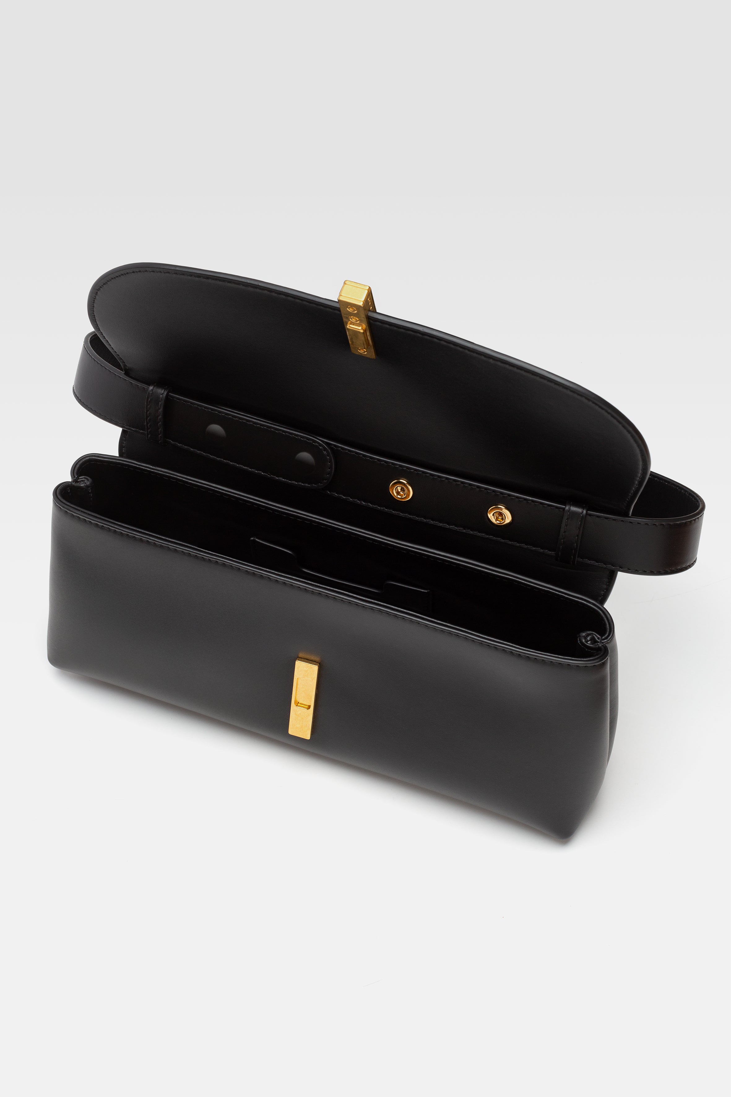 Le Clip Shoulder Bag image