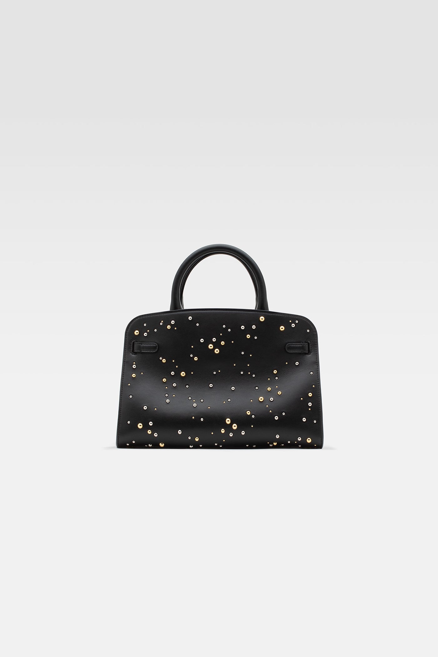 Medium handbag in black leather with studs and pochette in black leather.