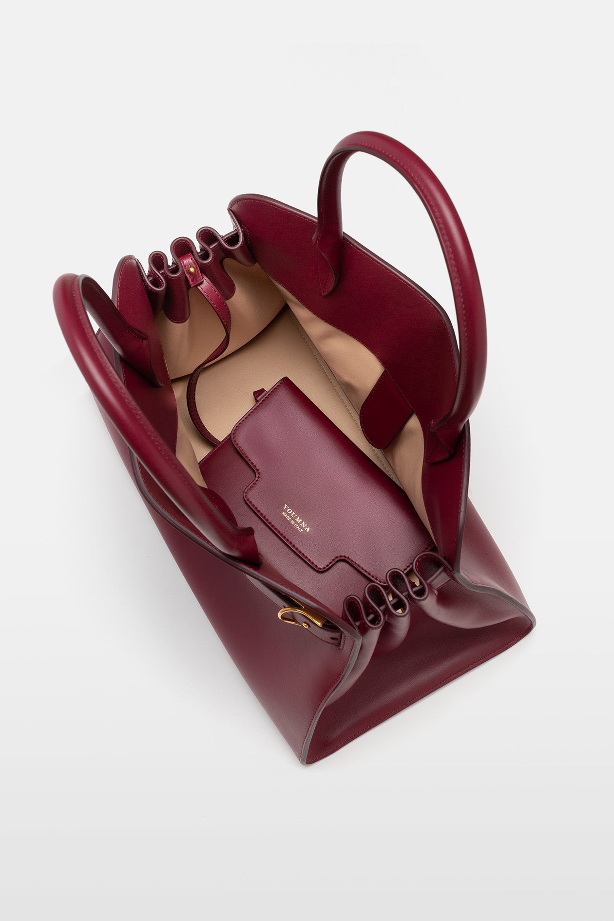 La Boucle Handbag image